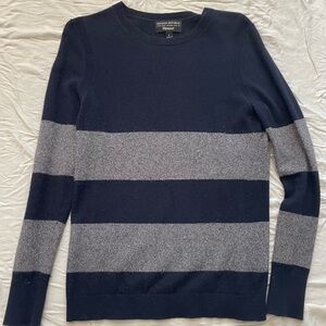 Banana Republic Women's Sweater in Navy and Gray Stripes